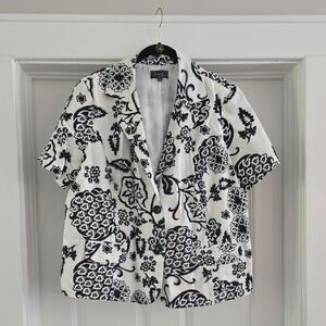 GUC- Elements  Women's Monochrome Patterned short Sleeve Blazer, Sz 3X